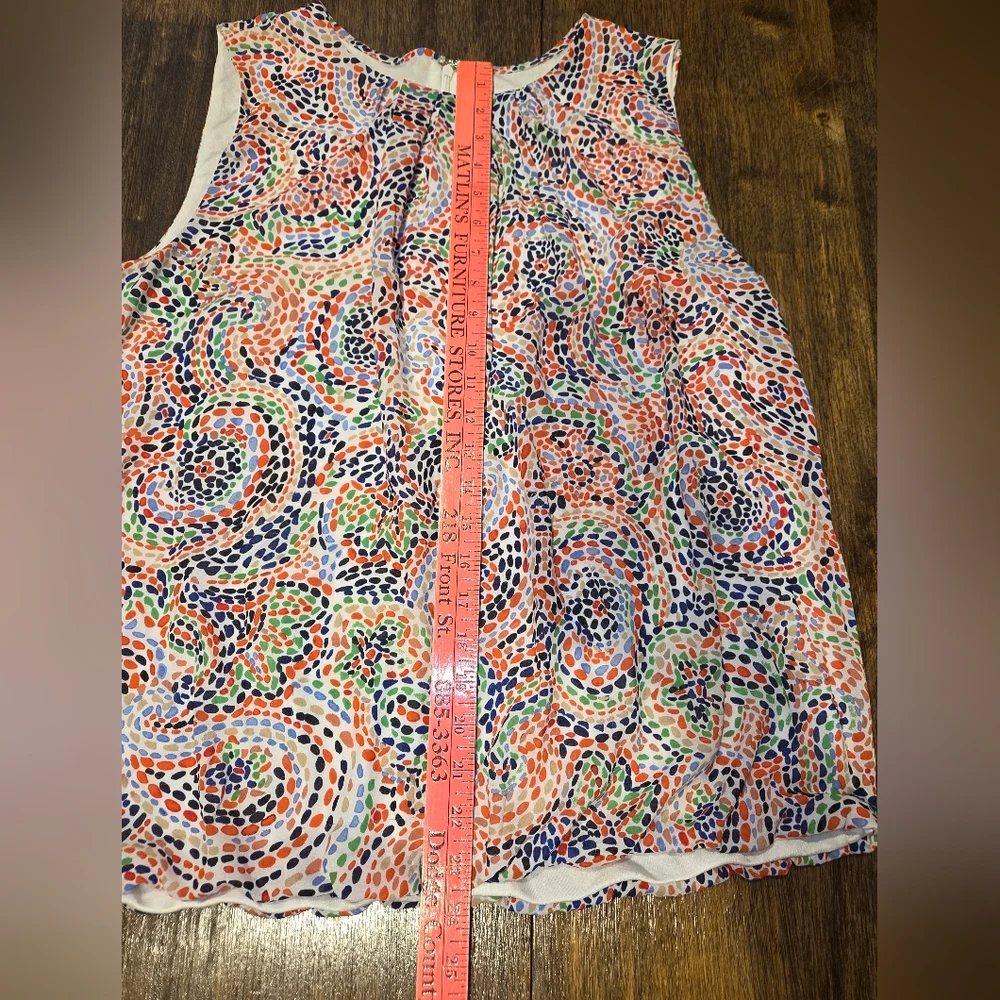 Liz Claiborne vibrant tank